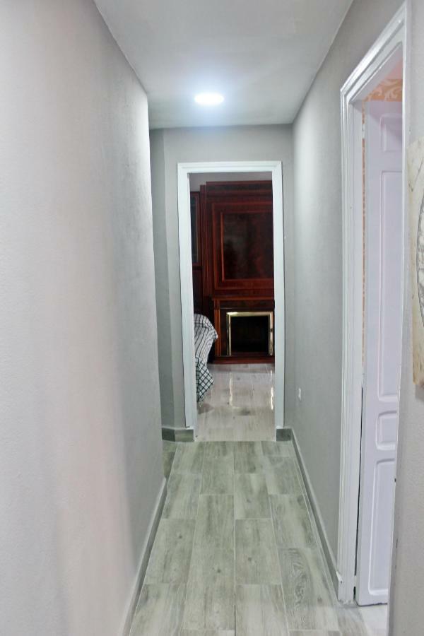 Habitacion Con Terraza En Alicante Exterior foto